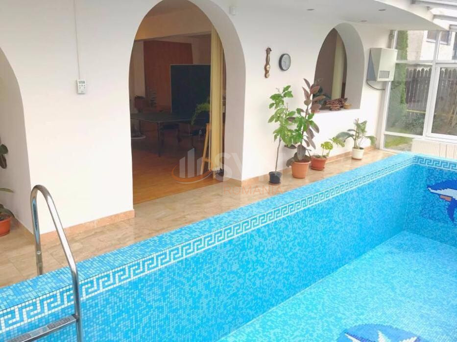 Casa, 12 camere Prahova/Centru