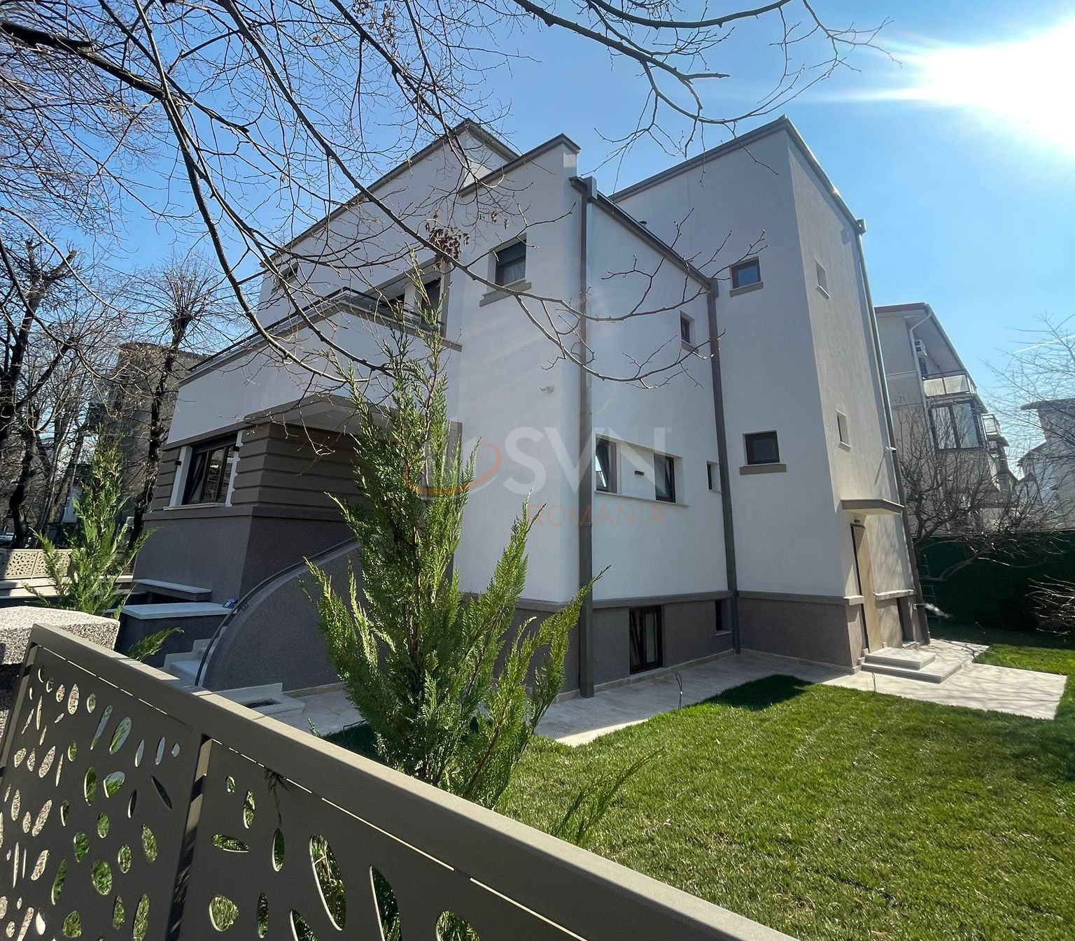 Casa, 12 camere Bucuresti/Primaverii