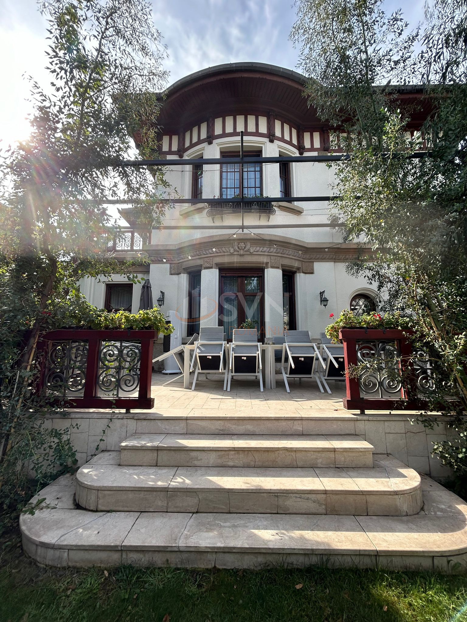 Casa, 12 camere Bucuresti/Aviatorilor