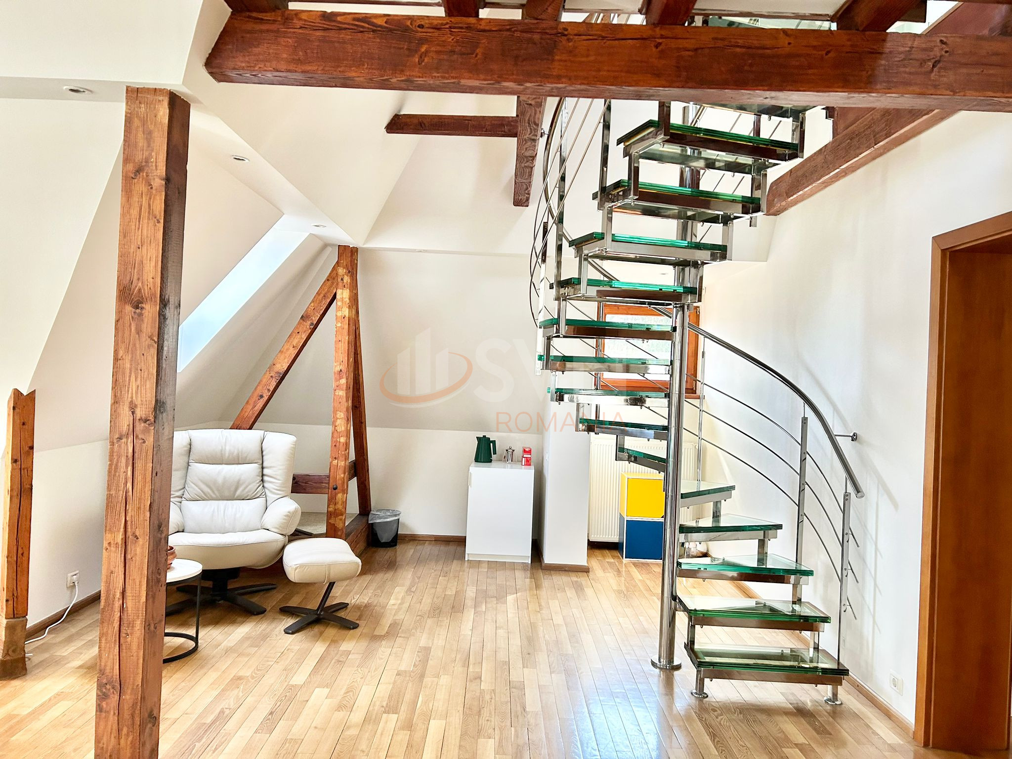 Casa, 12 camere Bucuresti/Aviatorilor