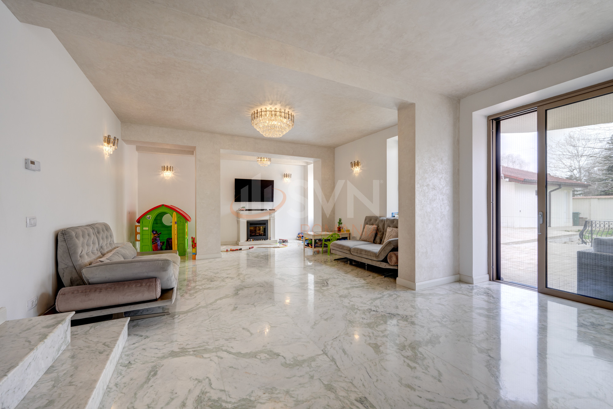 Casa, 12 camere Bucuresti/Iancu Nicolae