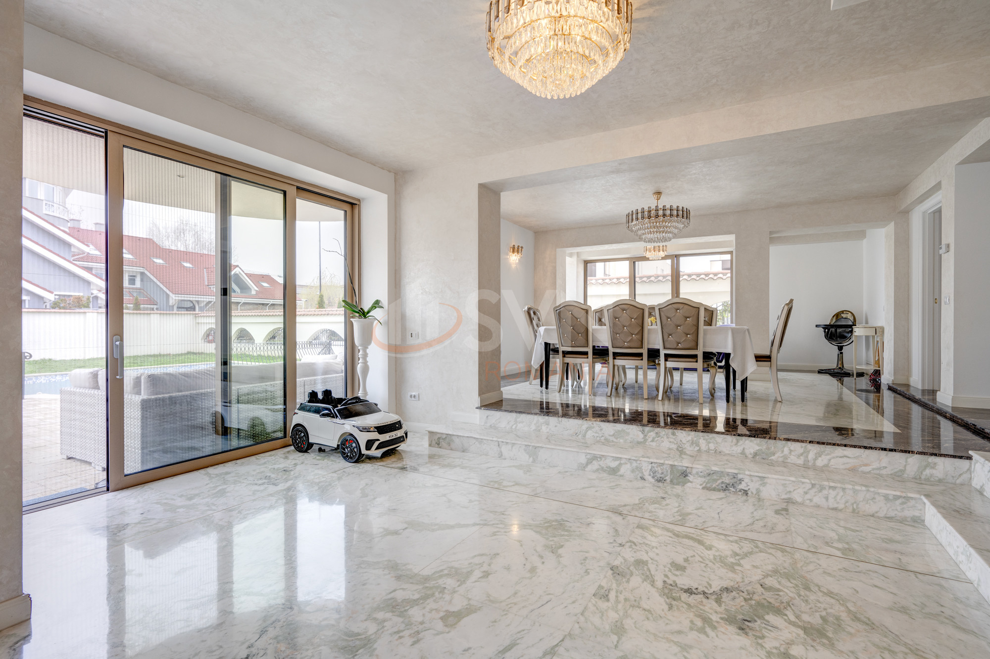 Casa, 12 camere Bucuresti/Iancu Nicolae