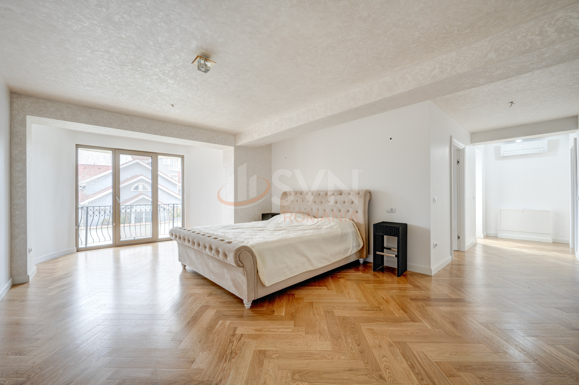 Casa, 12 camere Bucuresti/Iancu Nicolae