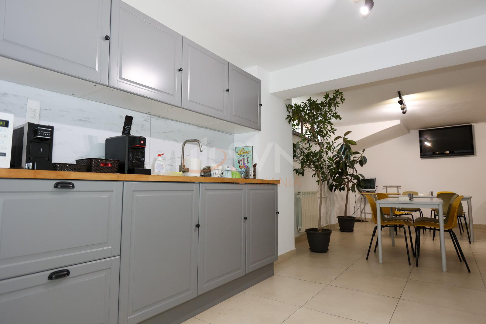 Casa, 12 camere Bucuresti/Domenii