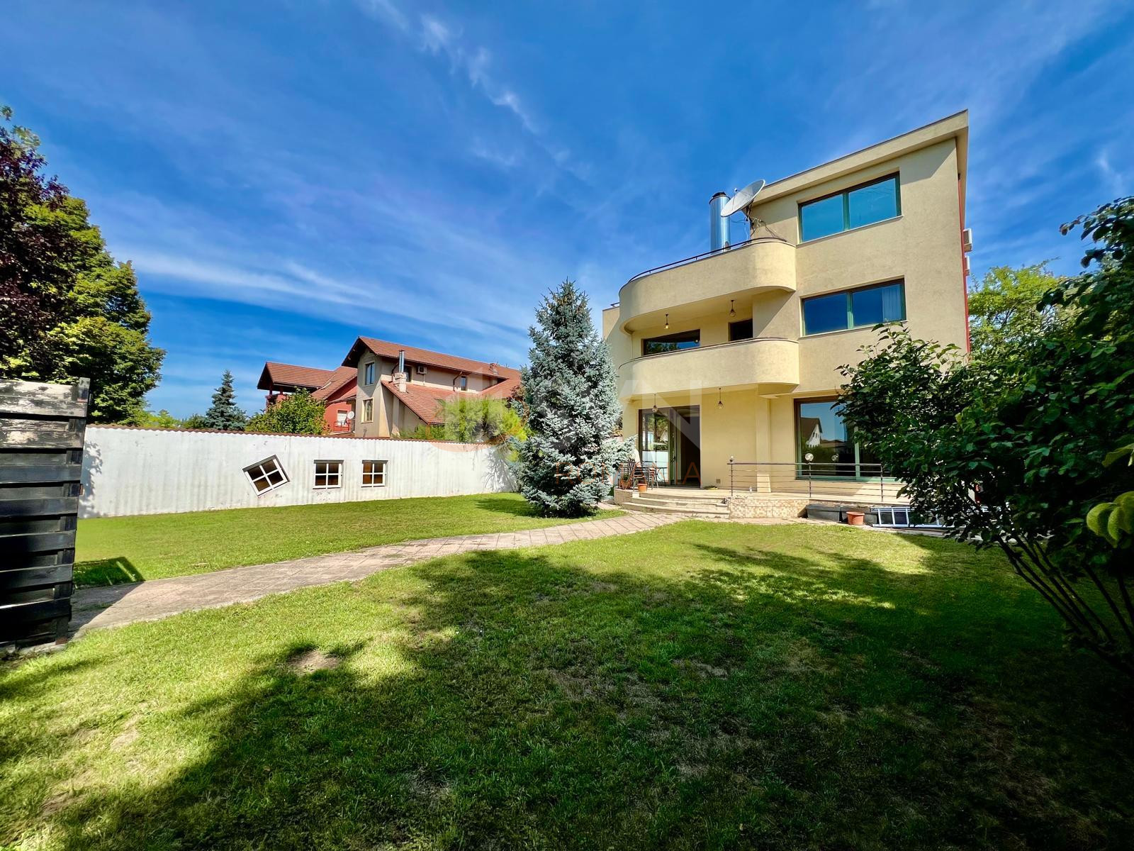 Casa, 12 camere Bucuresti/Pipera