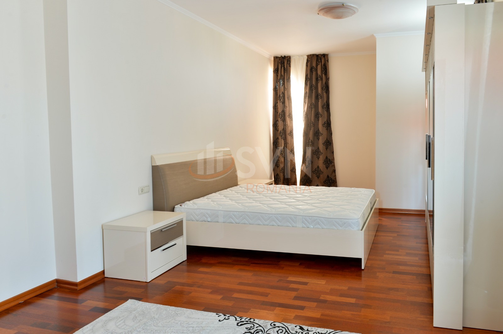 Casa, 12 camere Bucuresti/Pipera