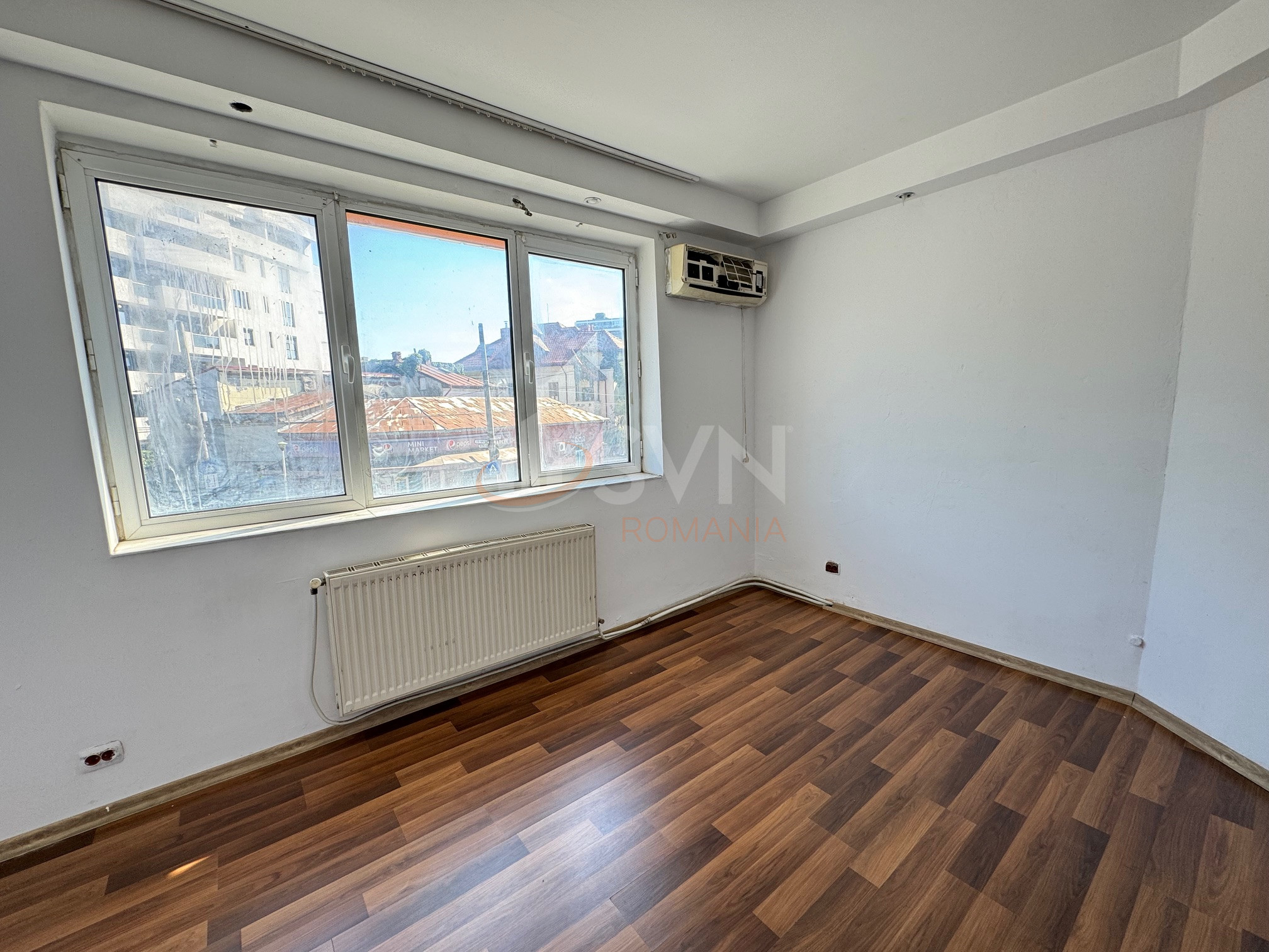 Casa, 12 camere Bucuresti/Calea Calarasilor