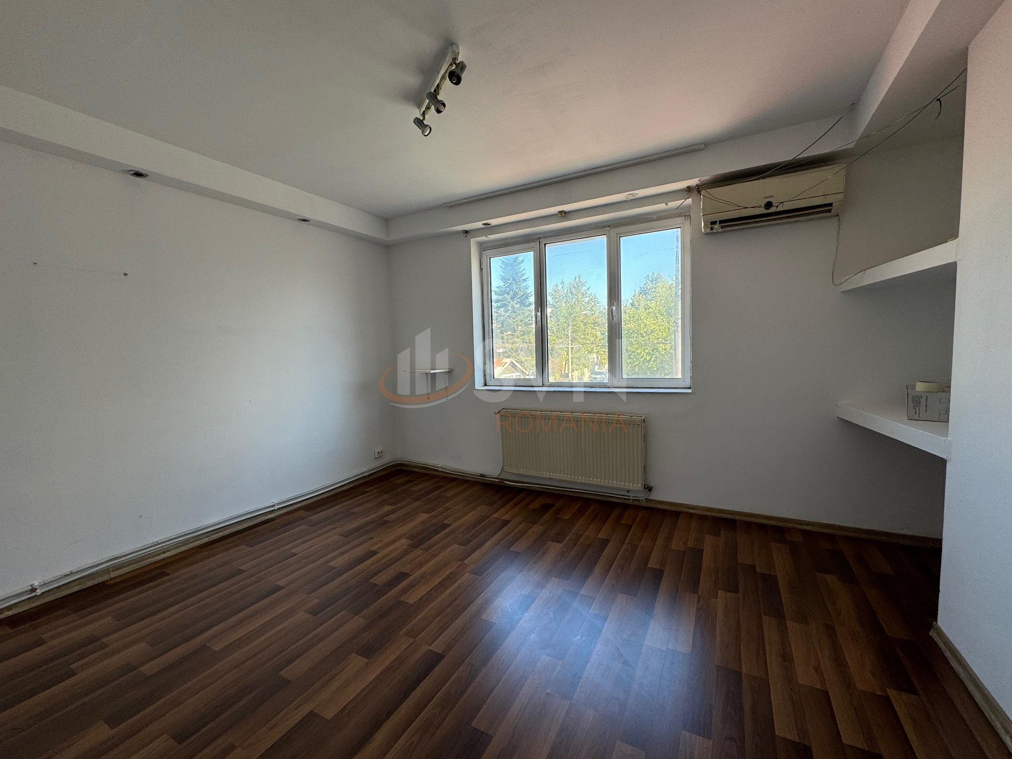 Casa, 12 camere Bucuresti/Calea Calarasilor