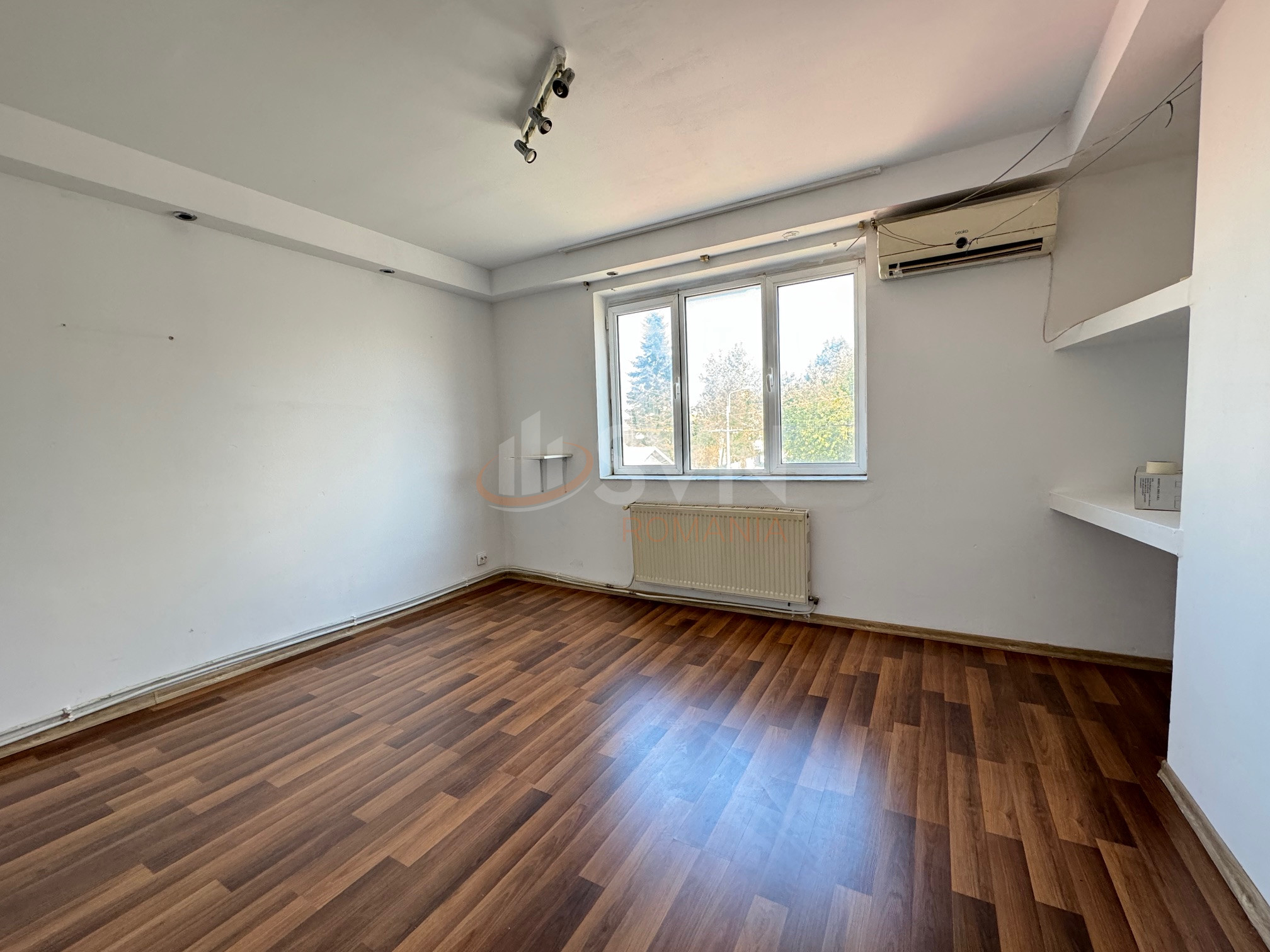 Casa, 12 camere Bucuresti/Calea Calarasilor