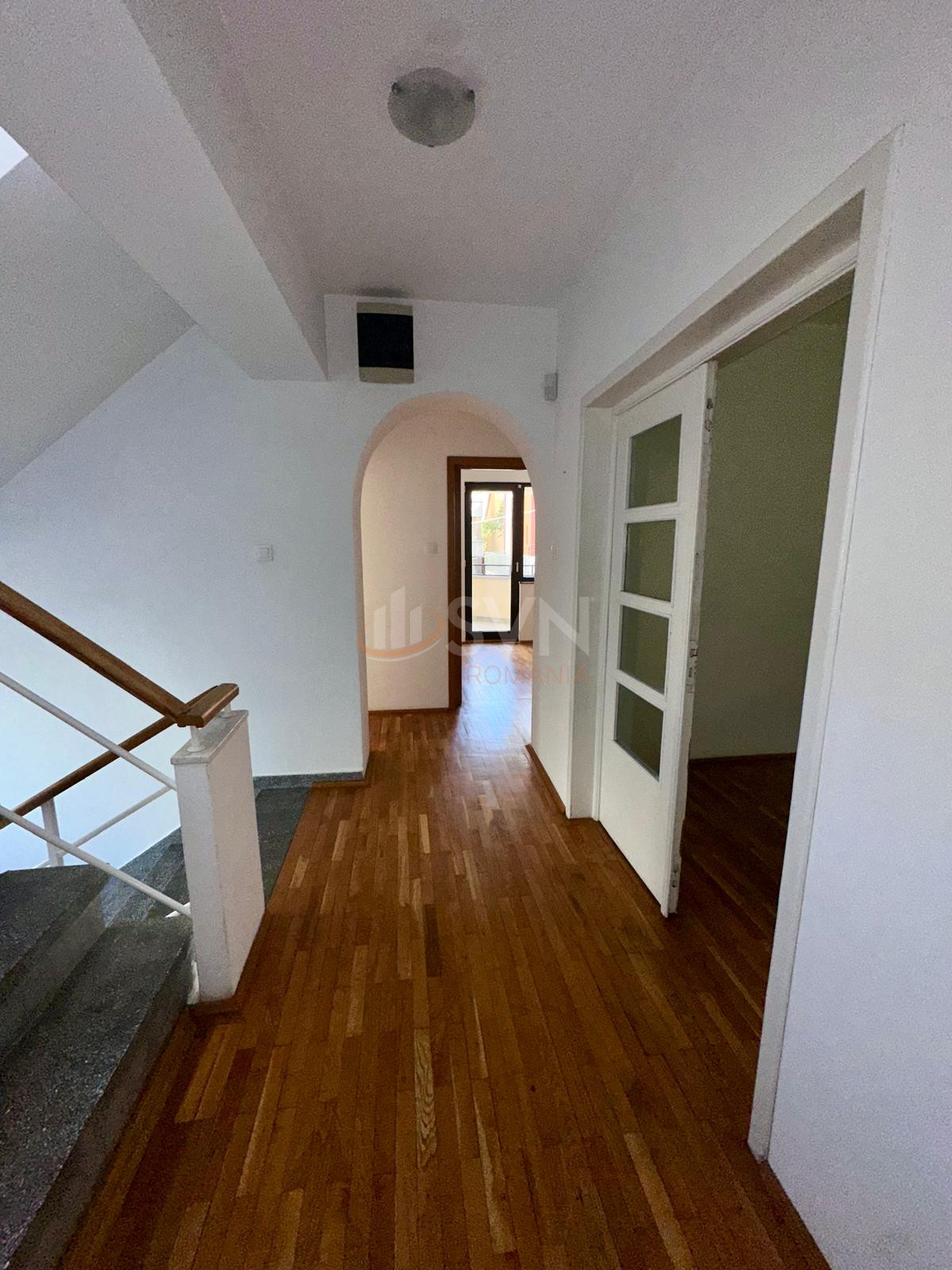 Casa, 12 camere Bucuresti/Aviatiei