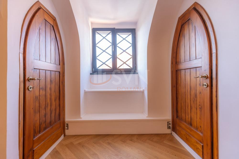 Casa, 12 camere Bucuresti/Capitale