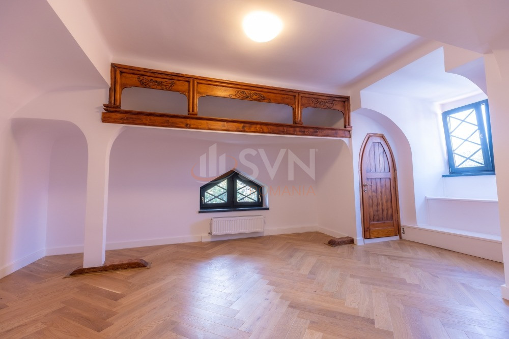 Casa, 12 camere Bucuresti/Capitale