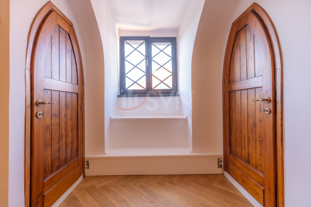 Casa, 12 camere Bucuresti/Capitale