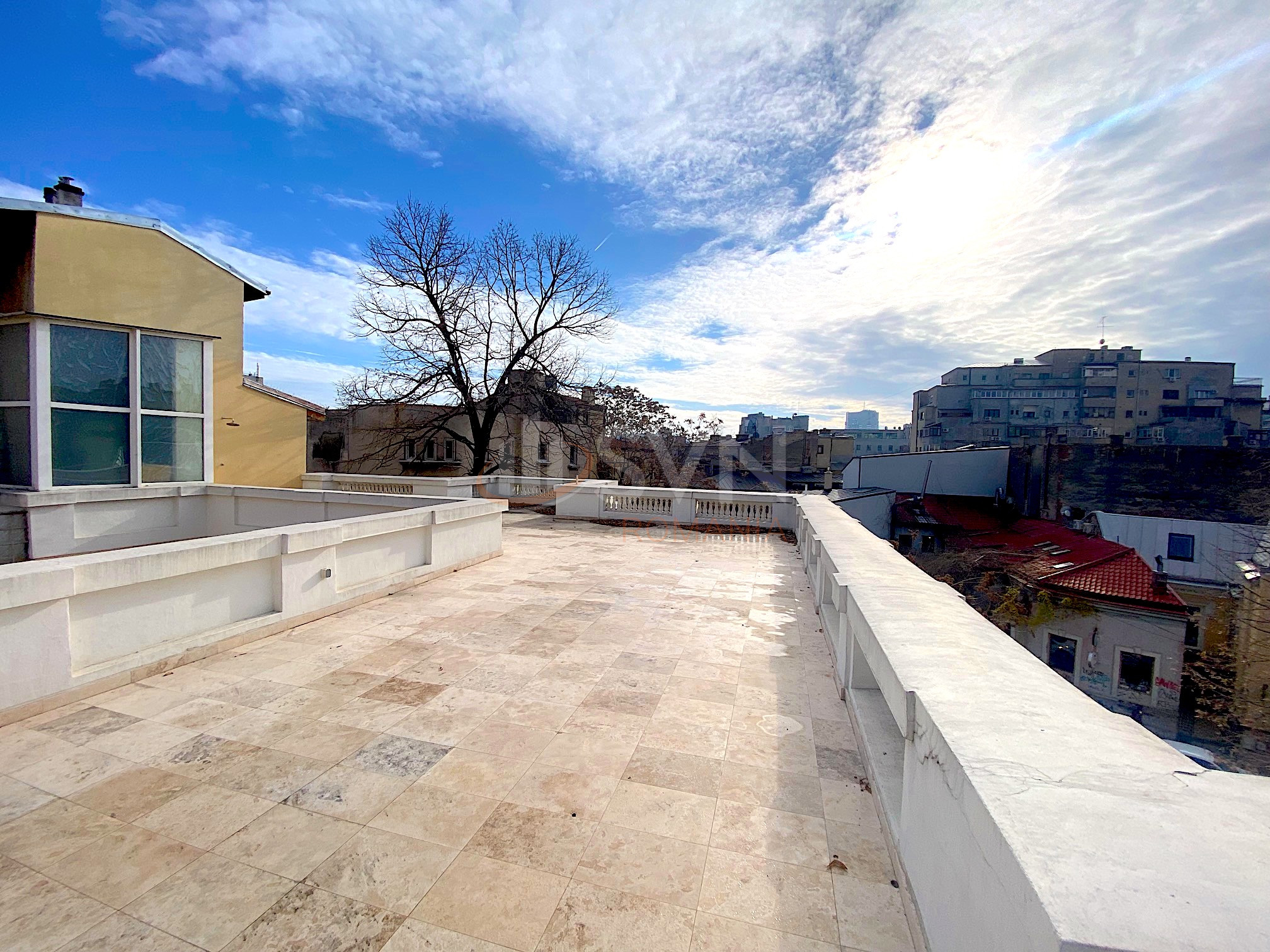 Casa, 12 camere Bucuresti/Piata Romana