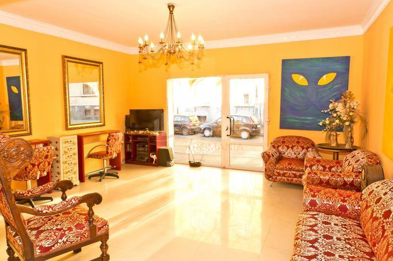 Casa, 12 camere Bucuresti/Calea Calarasilor