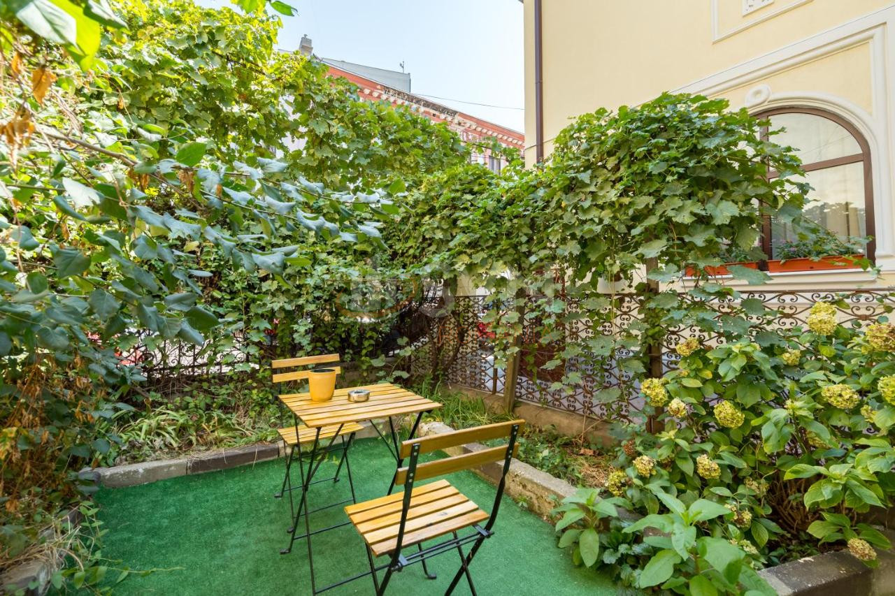 Casa, 12 camere Bucuresti/Piata Romana