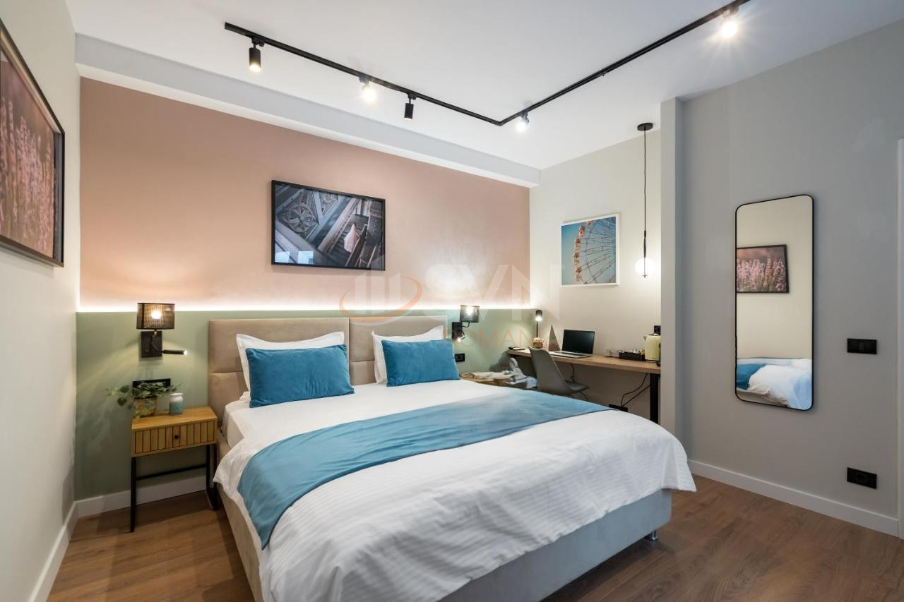 Casa, 12 camere Bucuresti/Piata Romana