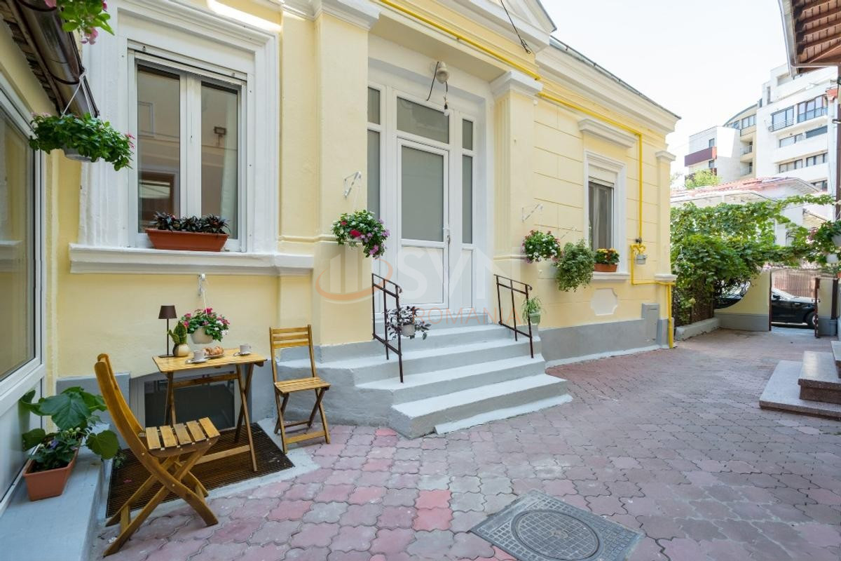 Casa, 12 camere Bucuresti/Piata Romana