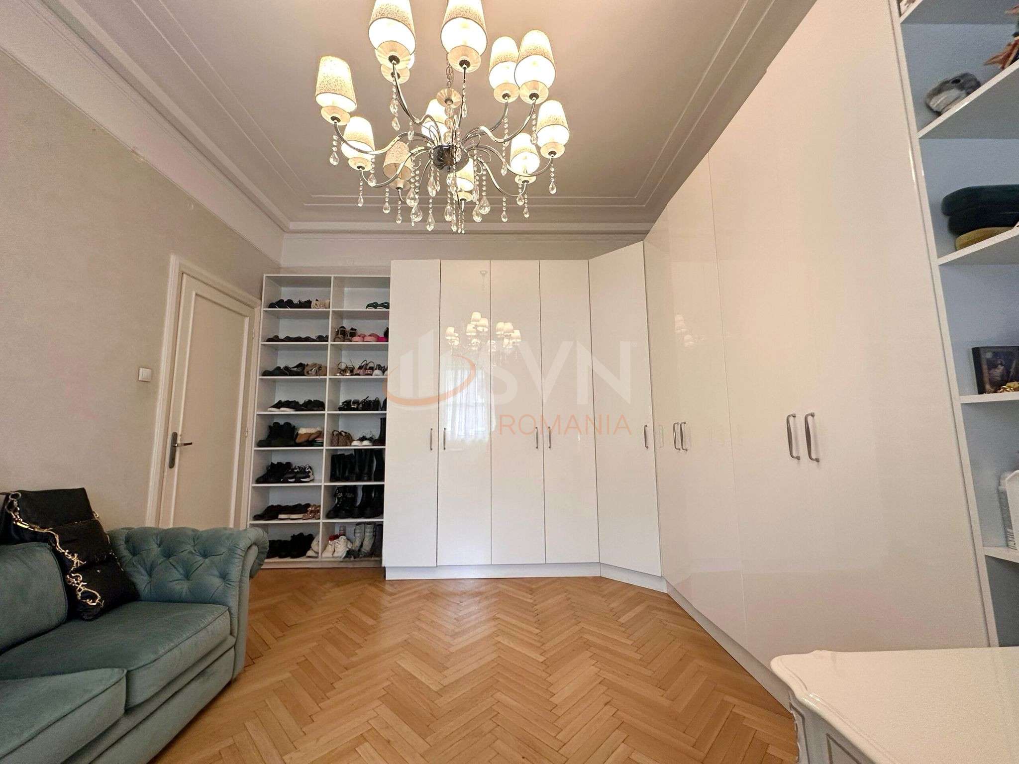 Casa, 13 camere Bucuresti/Universitate (s2)