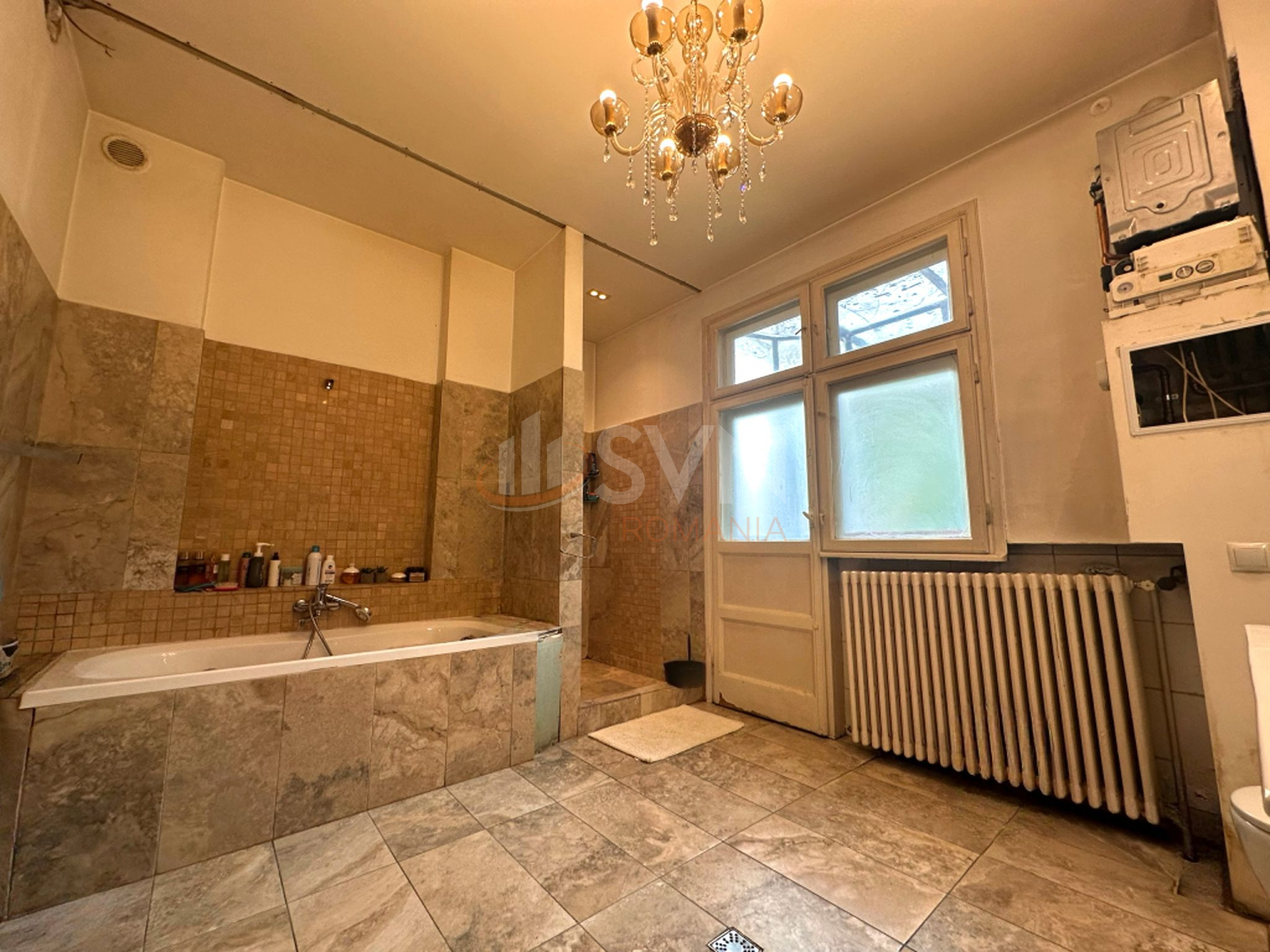 Casa, 13 camere Bucuresti/Universitate (s2)