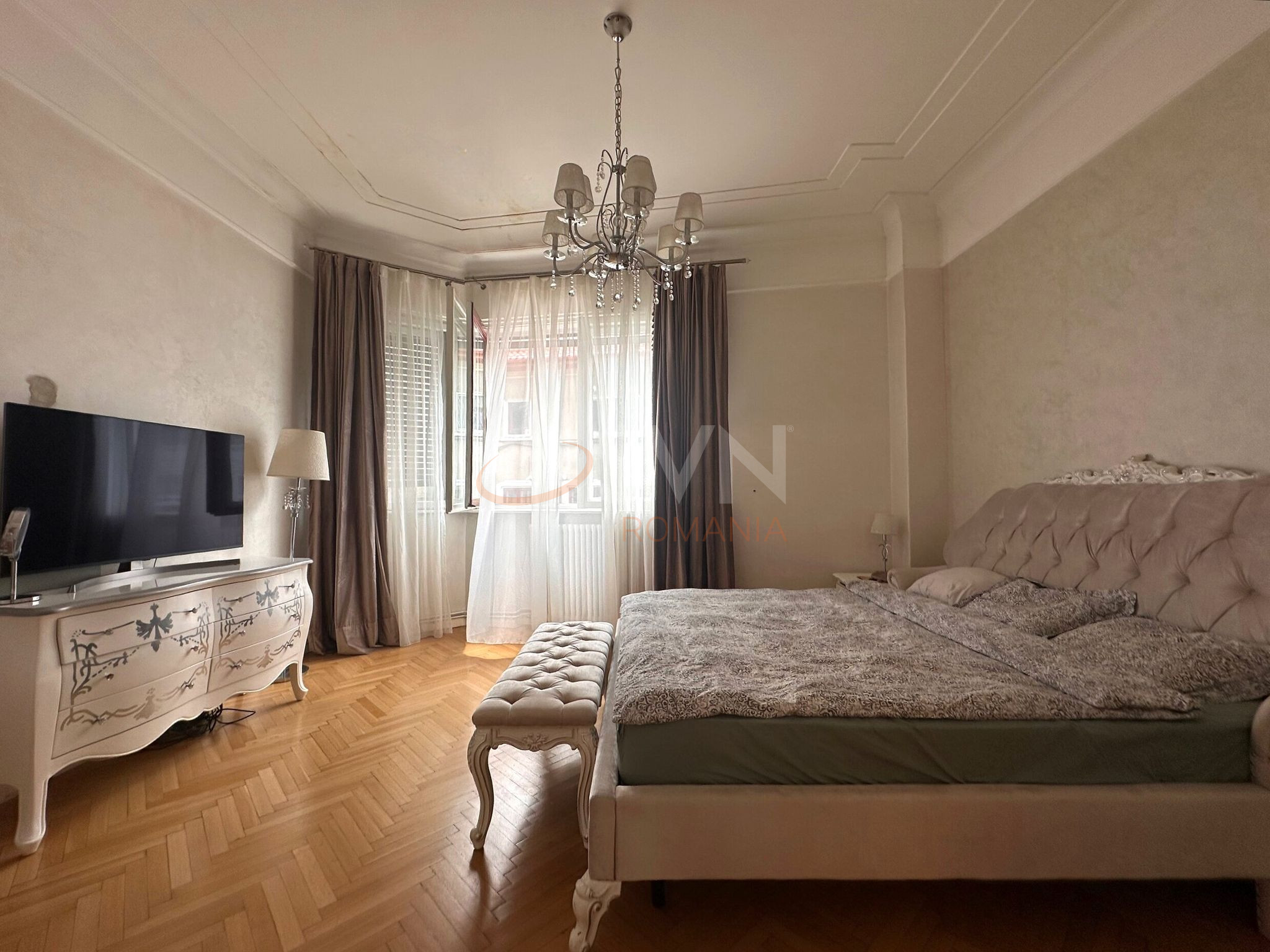 Casa, 13 camere Bucuresti/Universitate (s2)