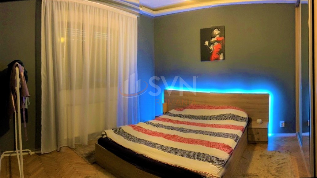 Casa, 13 camere Bucuresti/Timpuri Noi