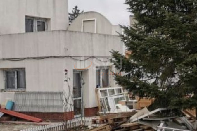 Casa, 13 camere Bucuresti/Bucurestii Noi