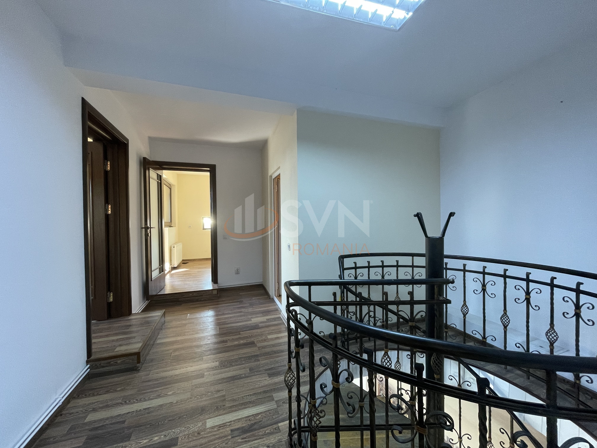 Casa, 13 camere Bucuresti/Vatra Luminoasa