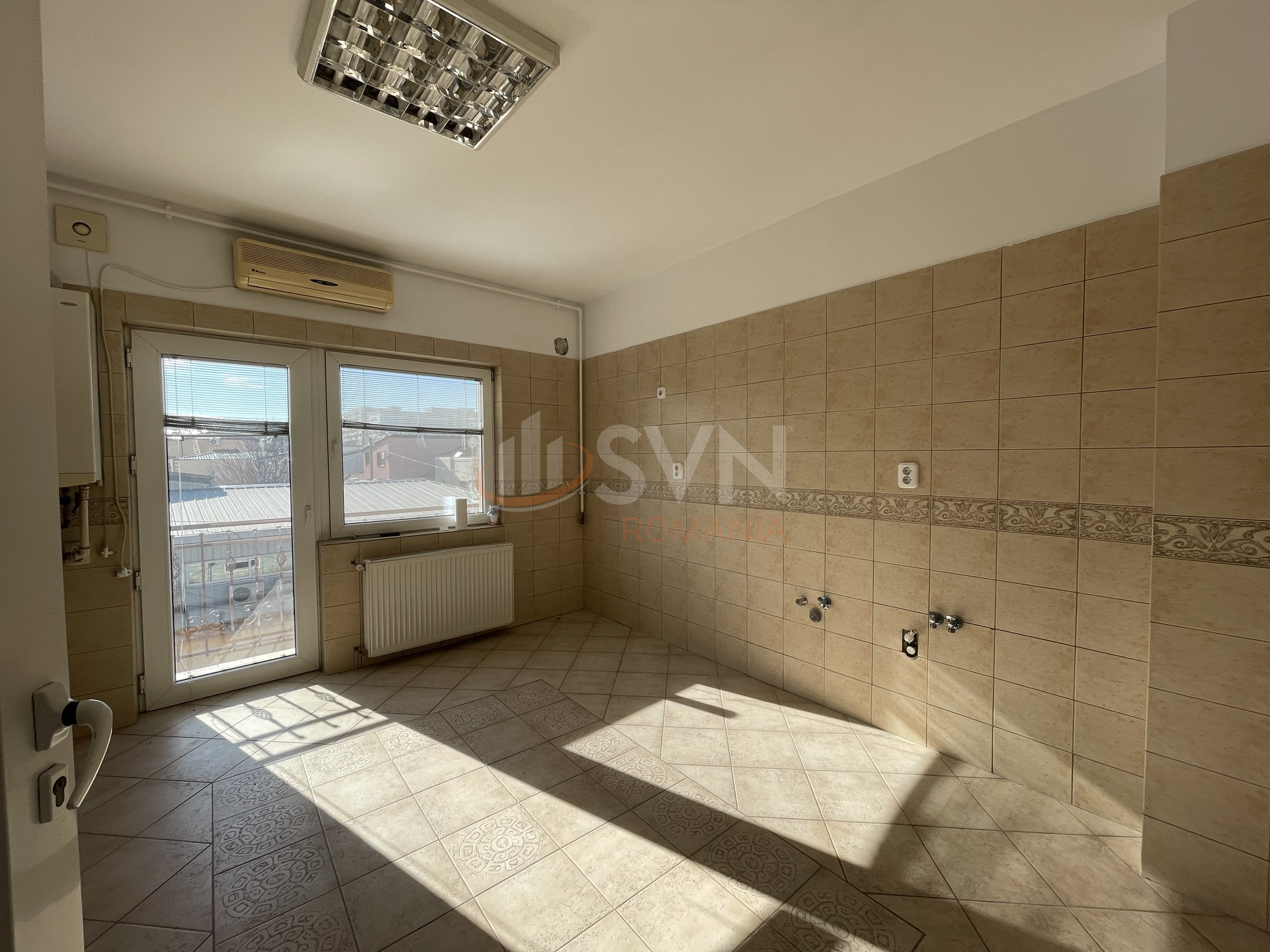 Casa, 13 camere Bucuresti/Vatra Luminoasa