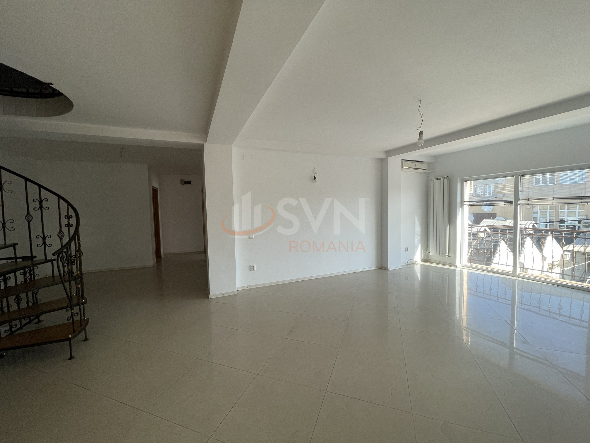 Casa, 13 camere Bucuresti/Vatra Luminoasa