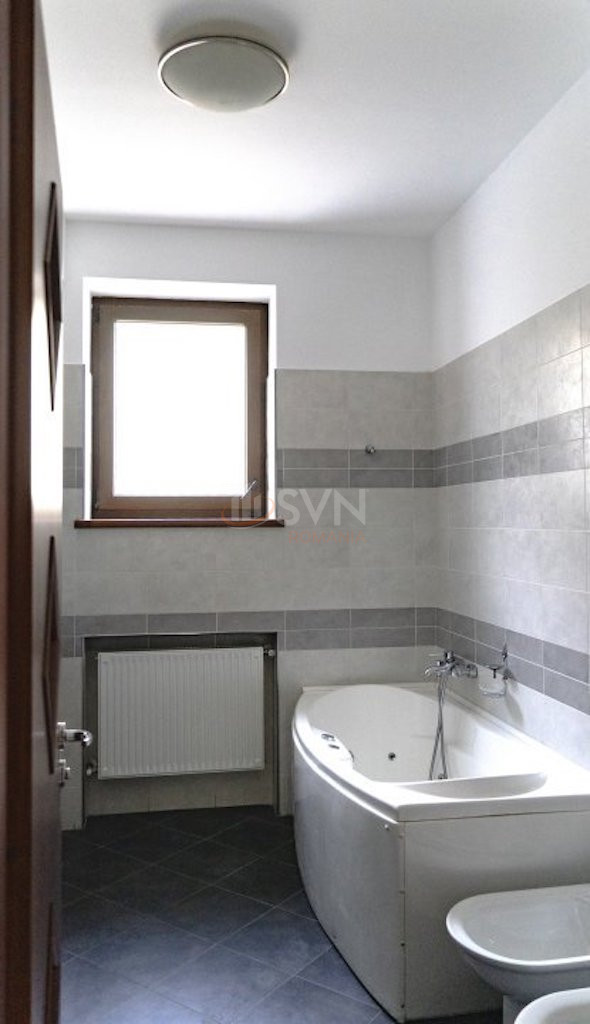 Casa, 14 camere Bucuresti/Domenii