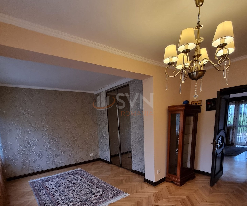 Casa, 14 camere Bucuresti/Tei