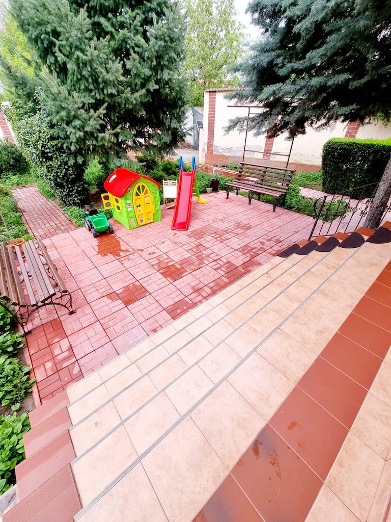 Casa, 14 camere Bucuresti/Tei