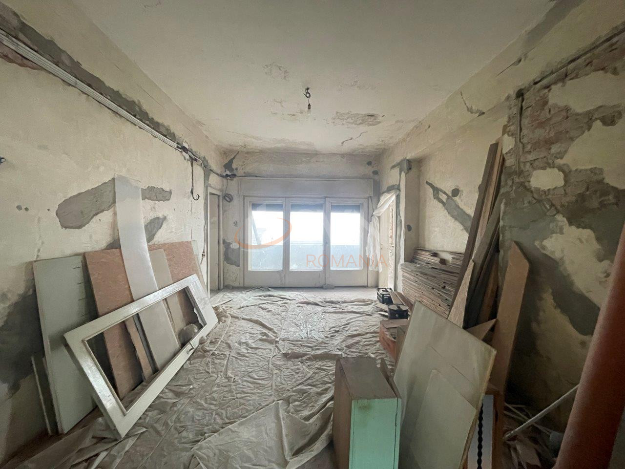 Casa, 14 camere Bucuresti/Piata Unirii (s4)