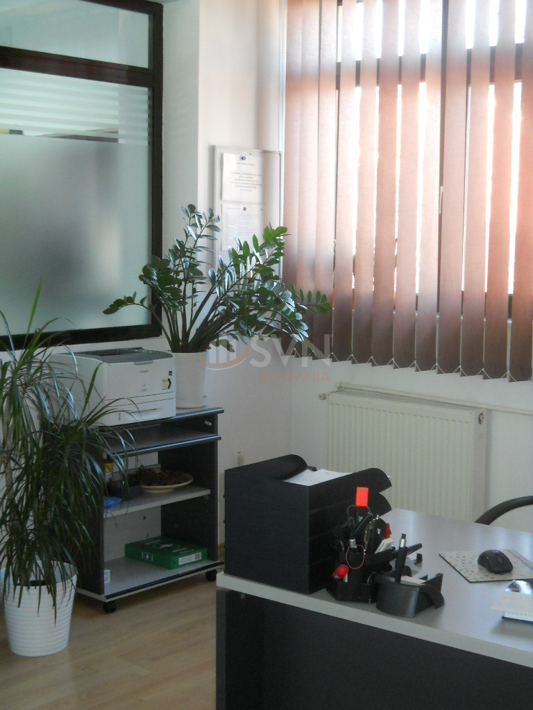 Casa, 14 camere Bucuresti/Jiului