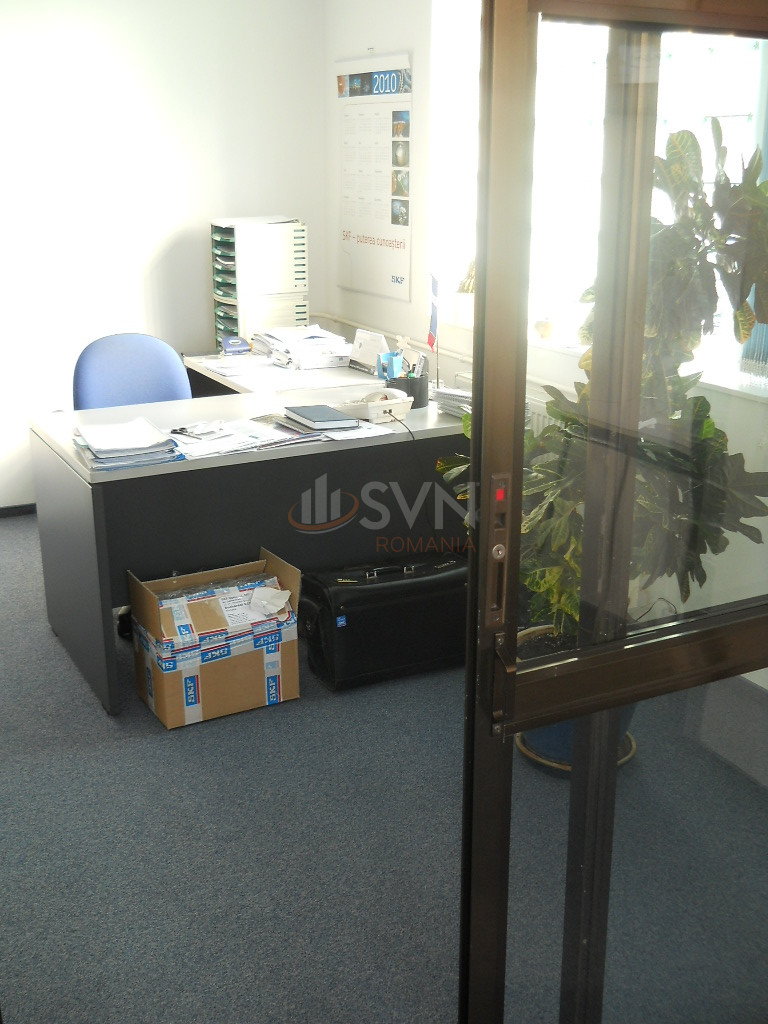 Casa, 14 camere Bucuresti/Jiului