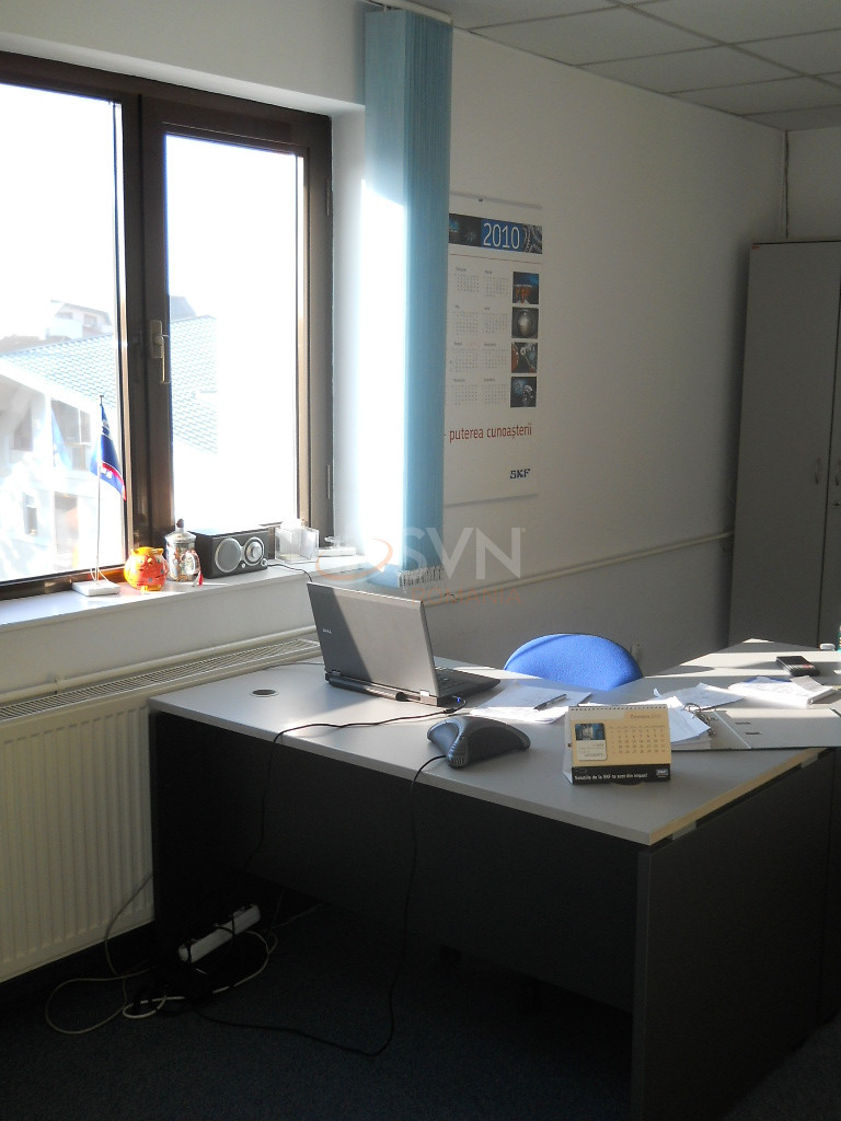 Casa, 14 camere Bucuresti/Jiului