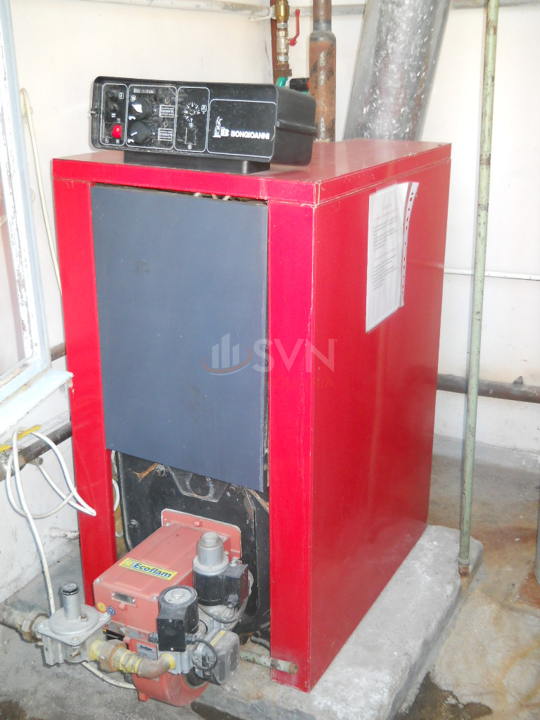 Casa, 14 camere Bucuresti/Jiului