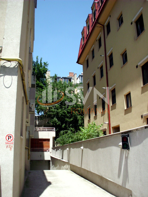 Casa, 15 camere Bucuresti/Unirii (s3)