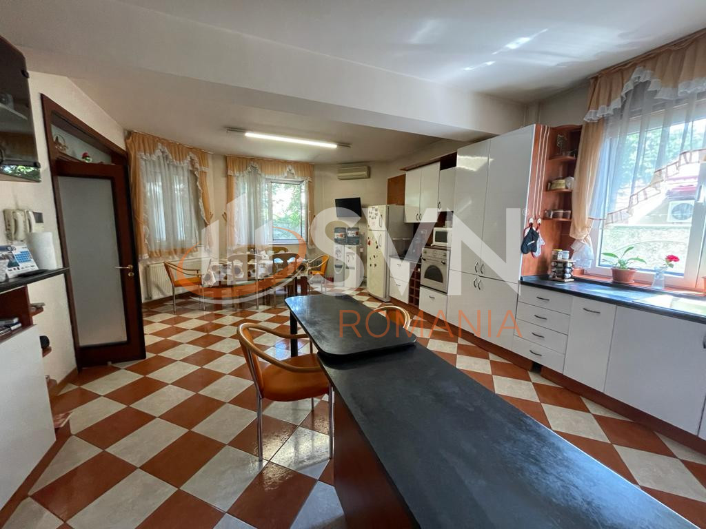 Casa, 15 camere Bucuresti/Baneasa