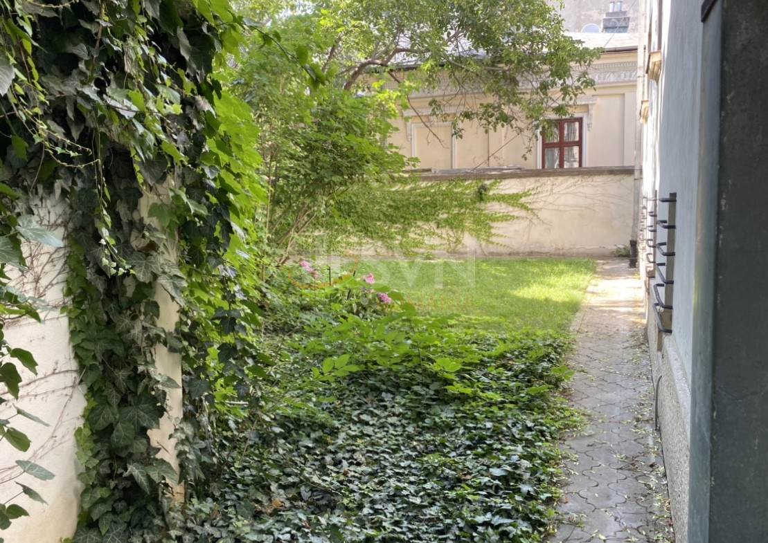 Casa, 15 camere Bucuresti/Armeneasca