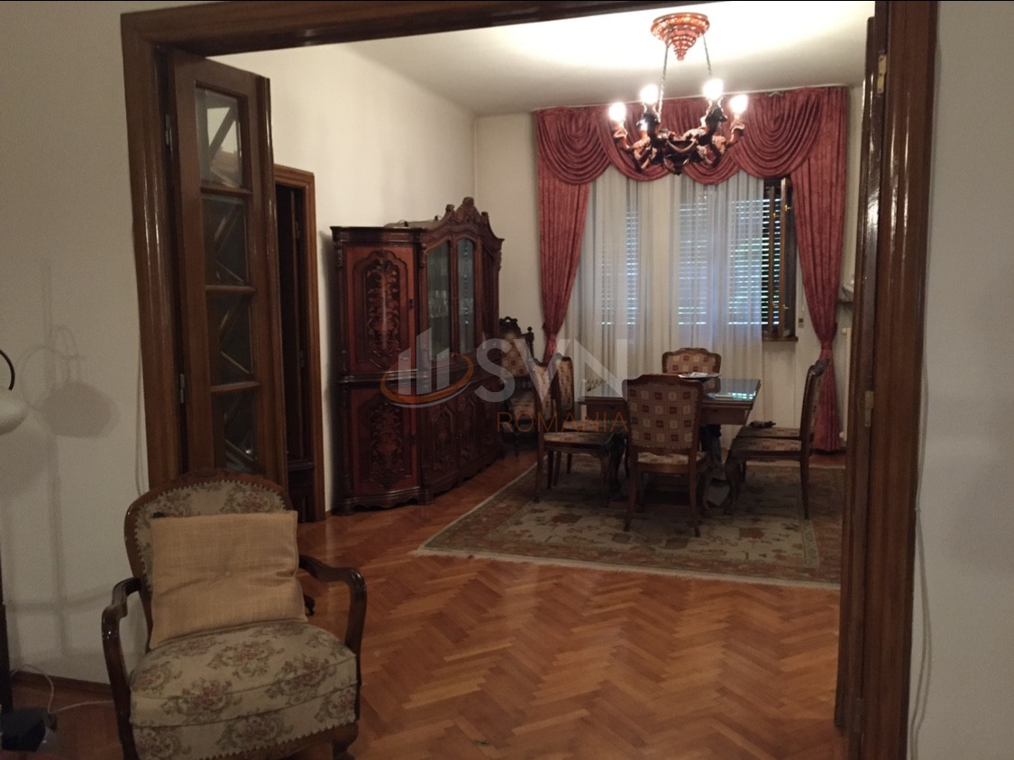 Casa, 15 camere Bucuresti/Armeneasca