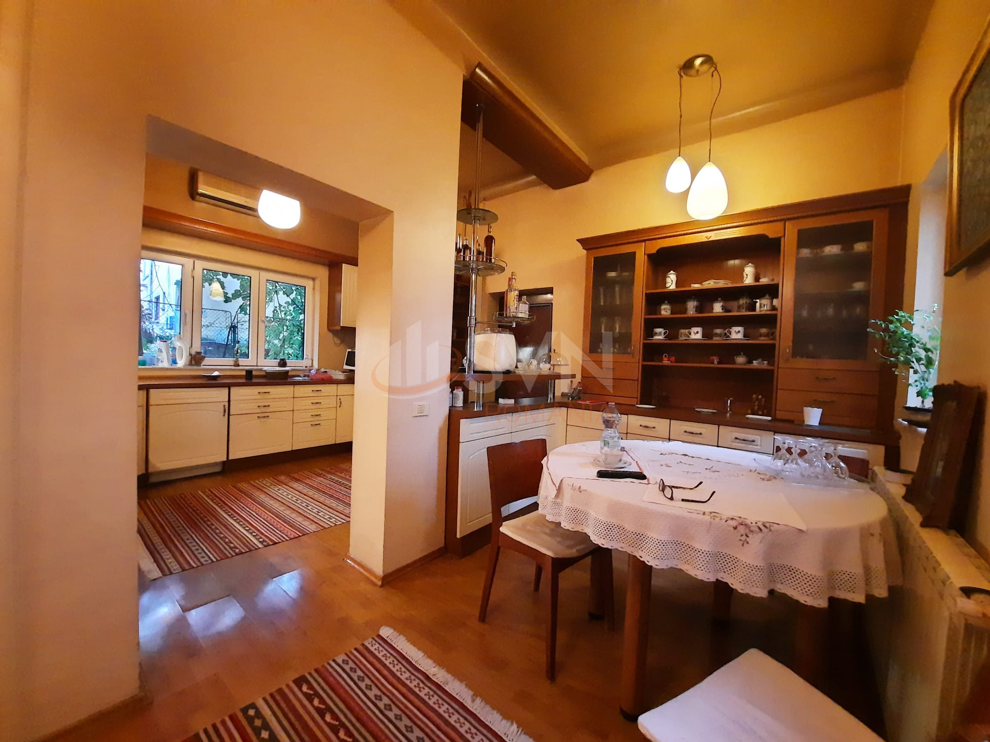 Casa, 15 camere Bucuresti/Armeneasca