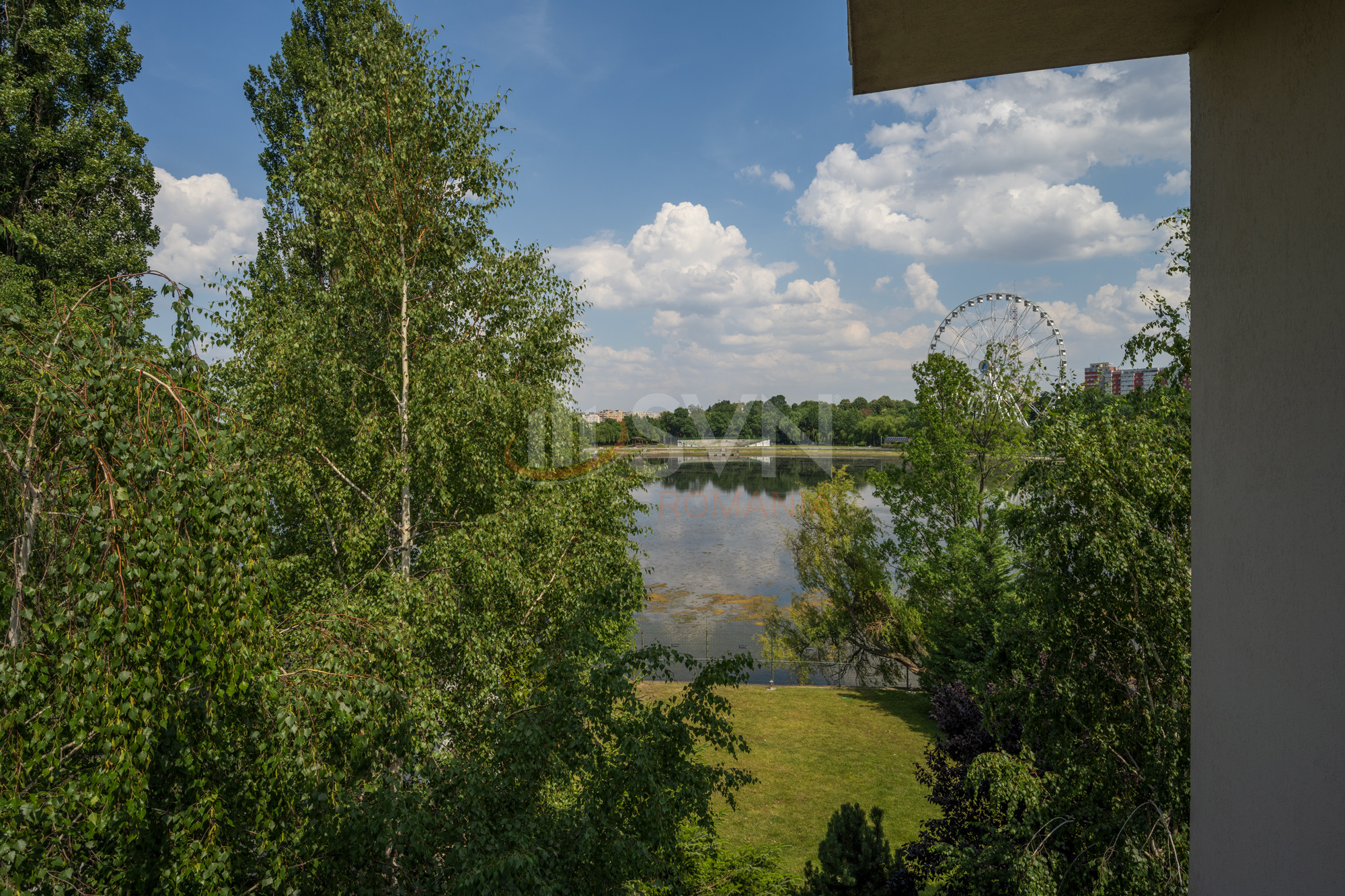 Casa, 15 camere Bucuresti/Petricani