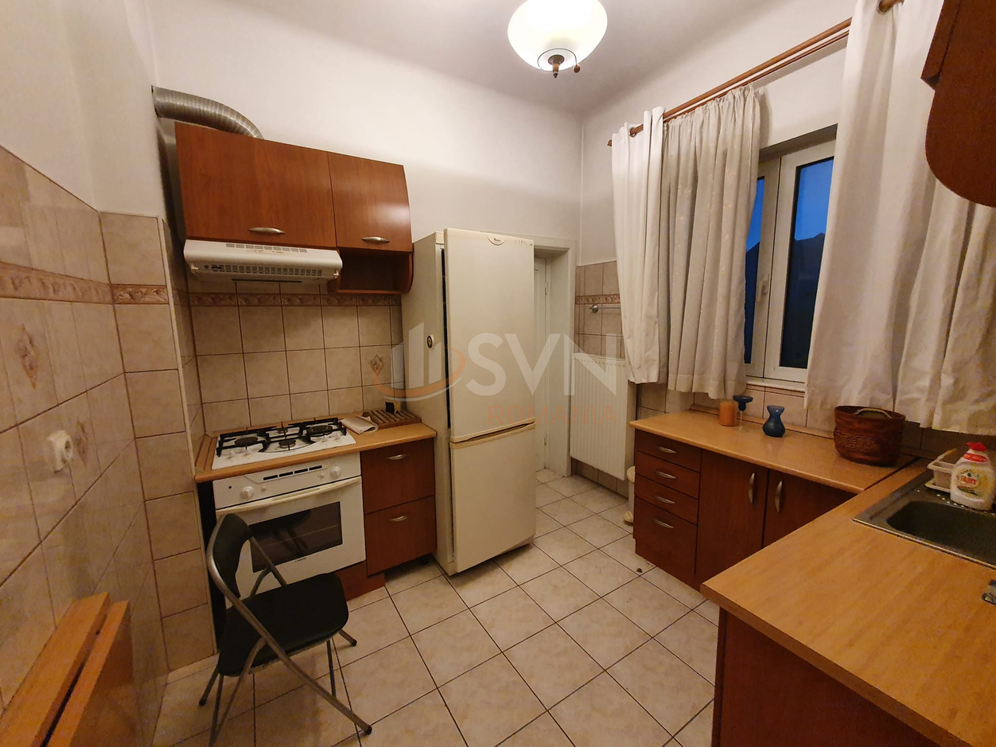 Casa, 15 camere Bucuresti/13 Septembrie