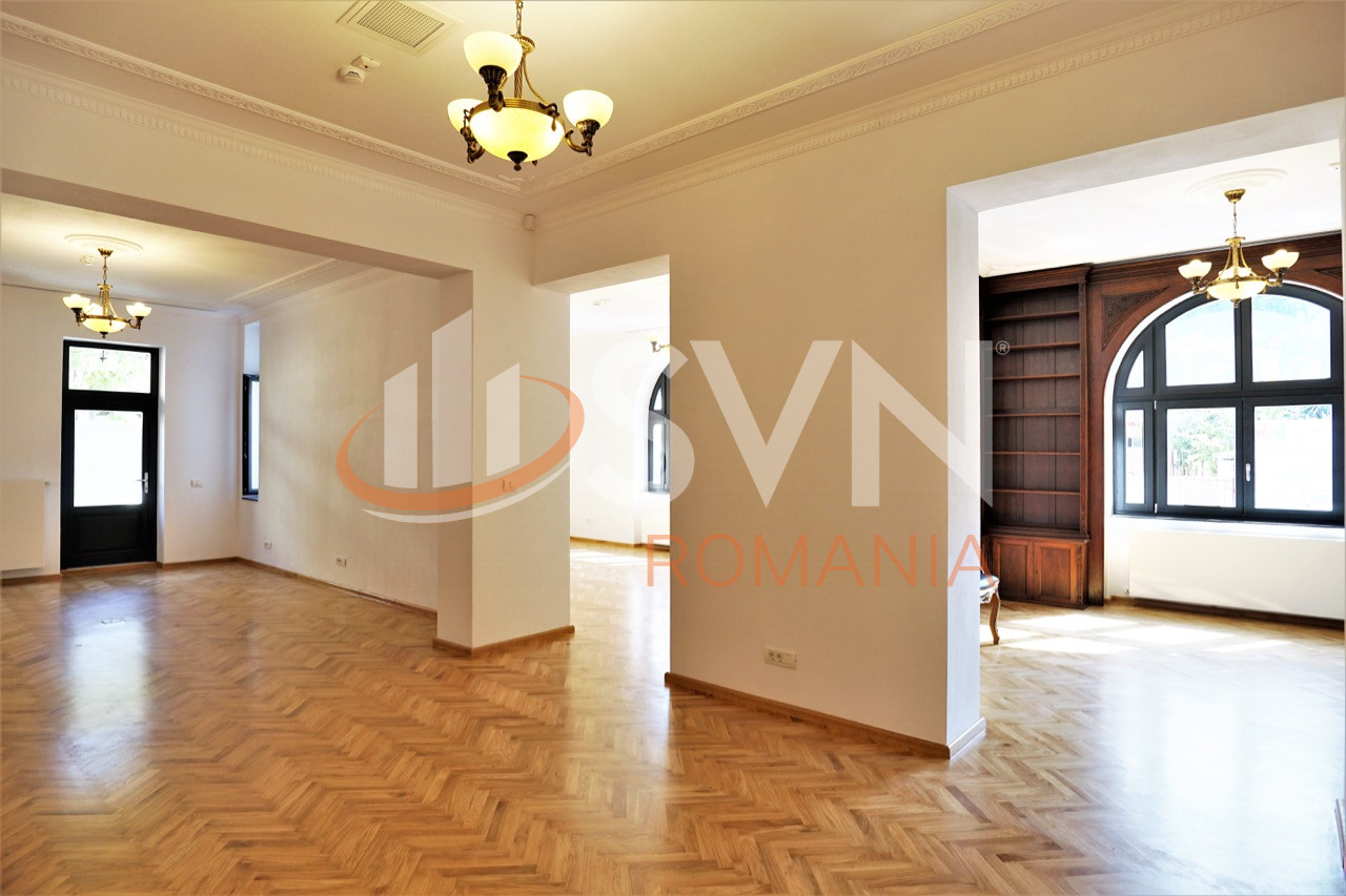 Casa, 16 camere Bucuresti/Piata Romana