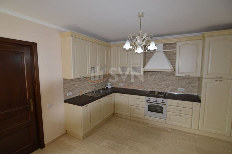 Casa, 16 camere Bucuresti/Piata Victoriei