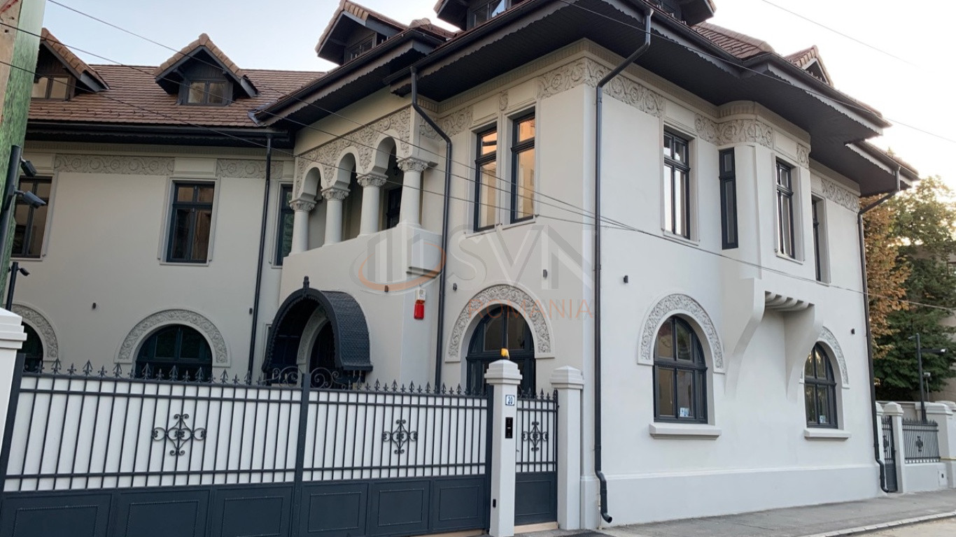 Casa, 16 camere Bucuresti/P-ta Romana
