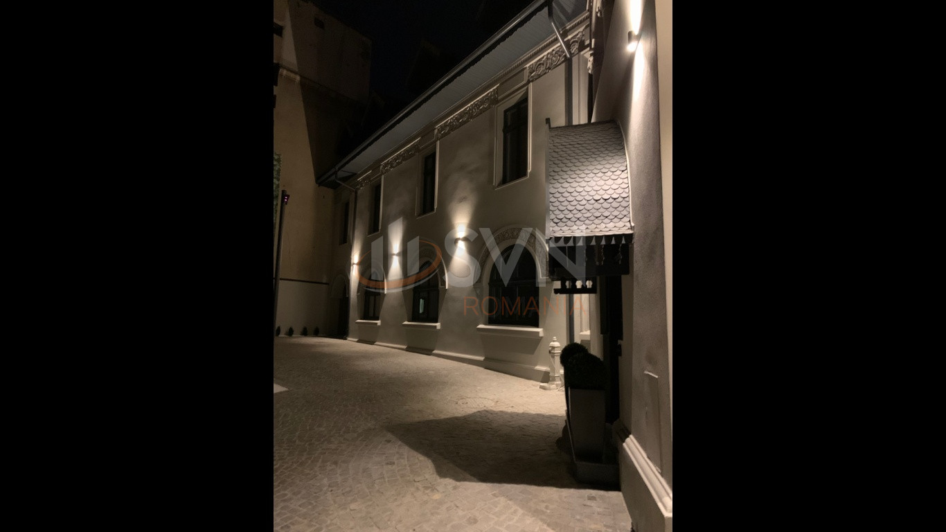 Casa, 16 camere Bucuresti/P-ta Romana