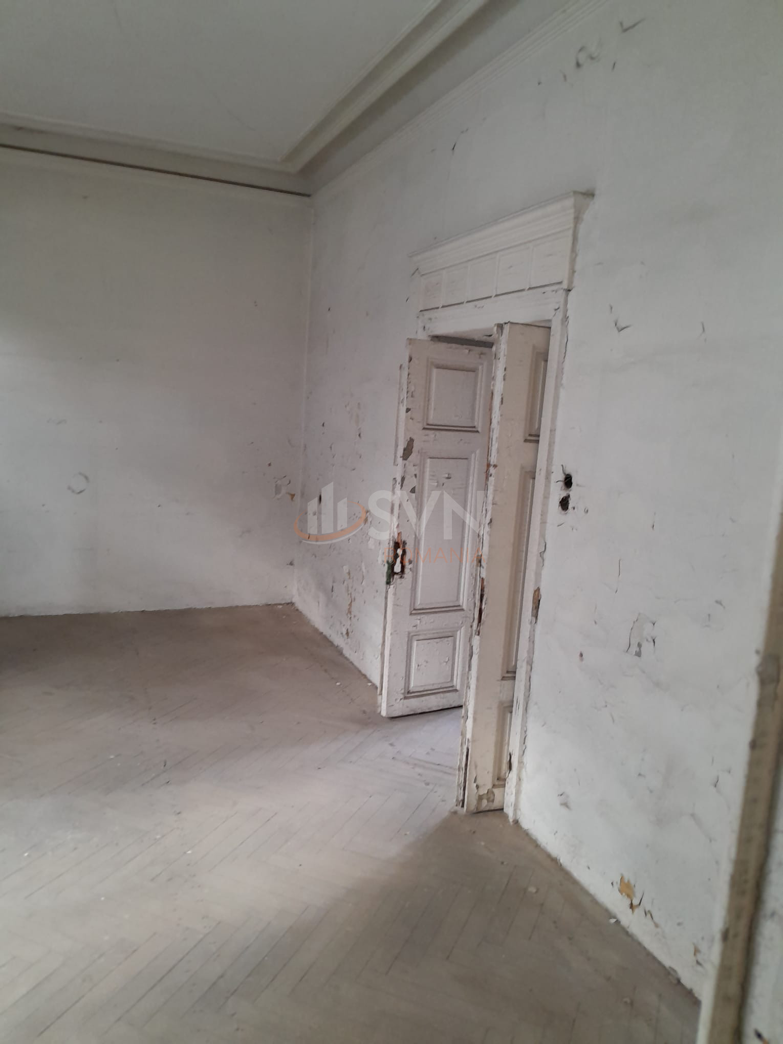 Casa, 17 camere Bucuresti/Piata Unirii (s3)